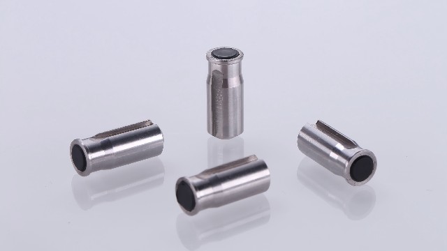 泰科威橡胶百科——纳米技术新材料之金属橡胶！